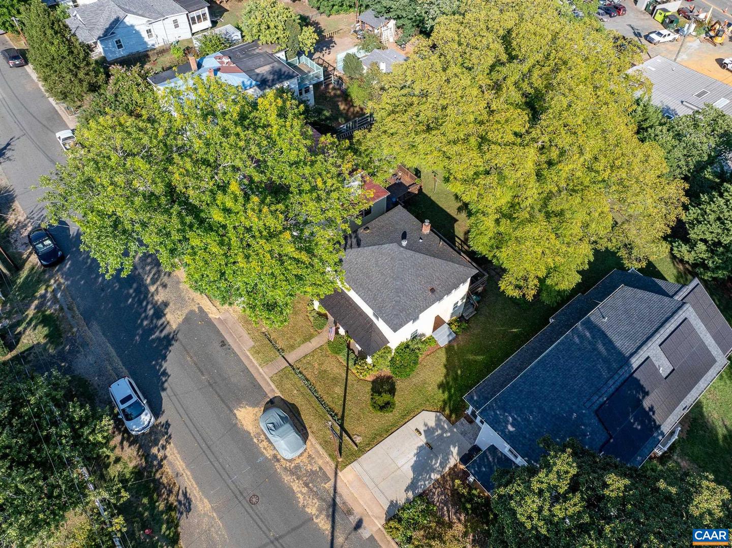 310 CHESTNUT ST, CHARLOTTESVILLE, Virginia 22902, 4 Bedrooms Bedrooms, ,1 BathroomBathrooms,Residential,For sale,310 CHESTNUT ST,657073 MLS # 657073