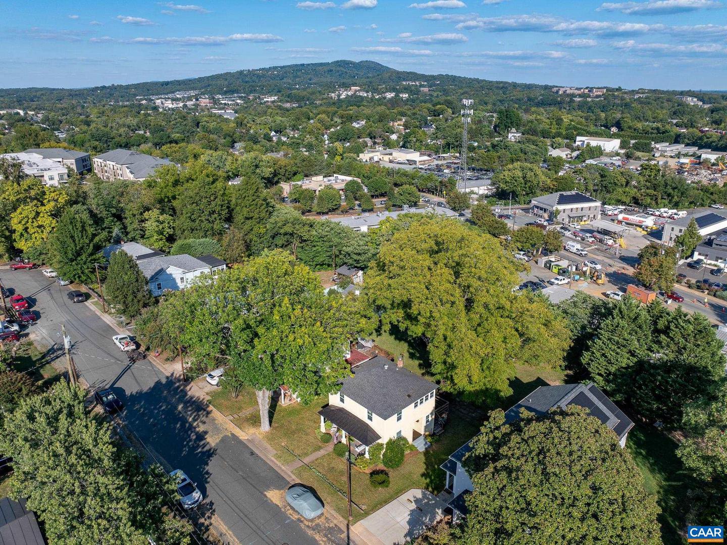 310 CHESTNUT ST, CHARLOTTESVILLE, Virginia 22902, 4 Bedrooms Bedrooms, ,1 BathroomBathrooms,Residential,For sale,310 CHESTNUT ST,657073 MLS # 657073