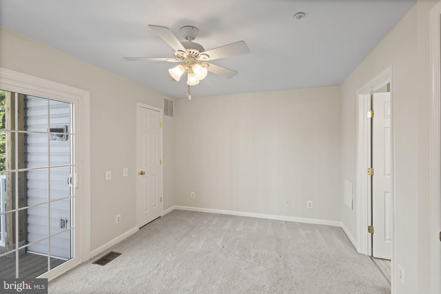 11747 TOLSON PL #11747, WOODBRIDGE, Virginia 22192, 2 Bedrooms Bedrooms, ,2 BathroomsBathrooms,Residential,For sale,11747 TOLSON PL #11747,VAPW2080096 MLS # VAPW2080096