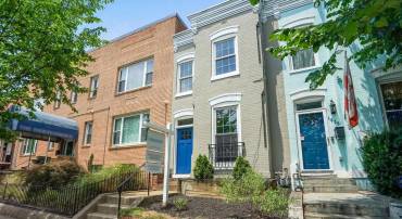 1636 INDEPENDENCE AVE SE, WASHINGTON, District Of Columbia 20003, 2 Bedrooms Bedrooms, ,2 BathroomsBathrooms,Residential,For sale,1636 INDEPENDENCE AVE SE,DCDC2160692 MLS # DCDC2160692