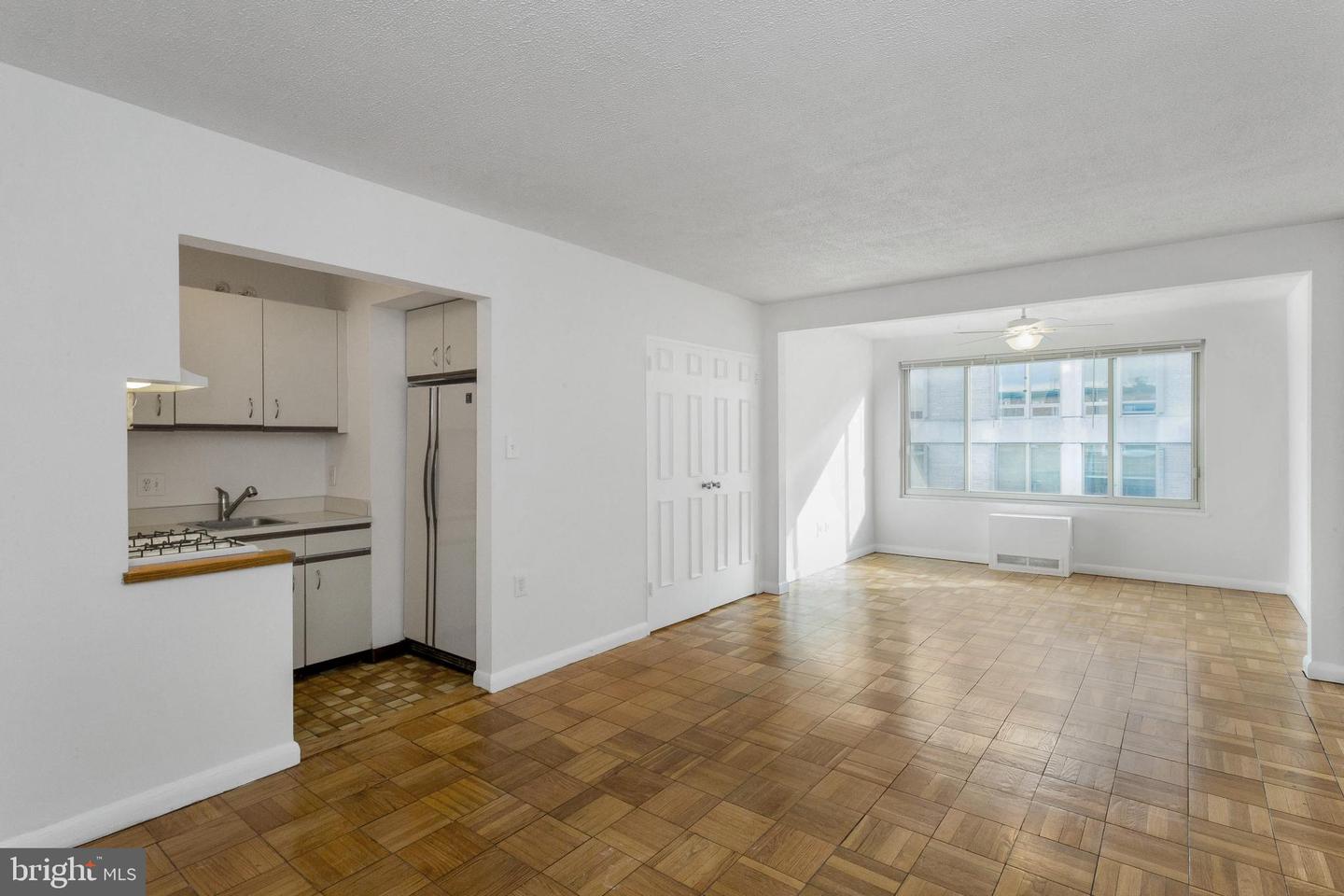 1727 MASSACHUSETTS AVE NW #811, WASHINGTON, District Of Columbia 20036, 1 Bedroom Bedrooms, ,1 BathroomBathrooms,Residential,For sale,1727 MASSACHUSETTS AVE NW #811,DCDC2160322 MLS # DCDC2160322