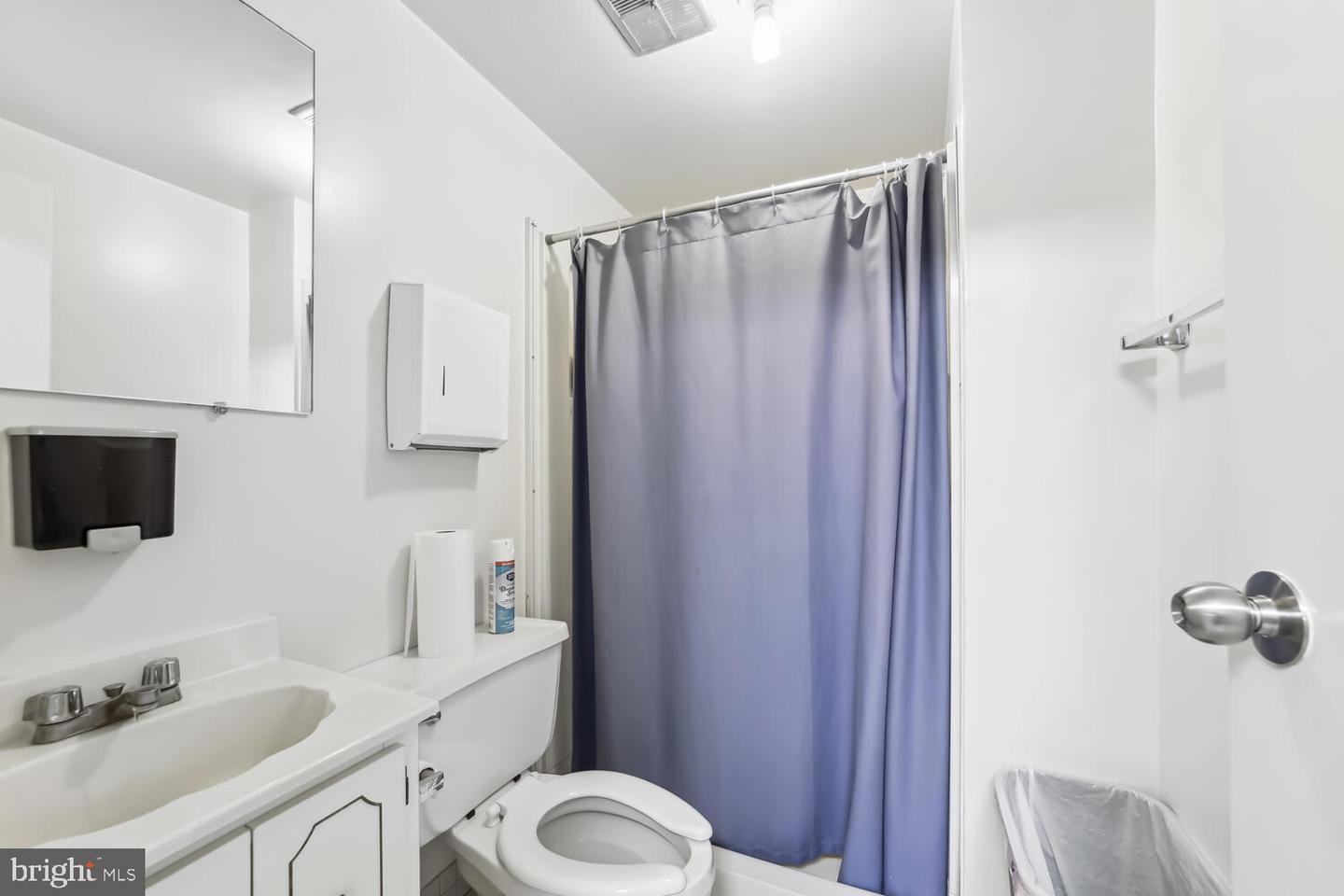 2370 CHAMPLAIN ST NW #12, WASHINGTON, District Of Columbia 20009, ,2 BathroomsBathrooms,Residential,For sale,2370 CHAMPLAIN ST NW #12,DCDC2159760 MLS # DCDC2159760