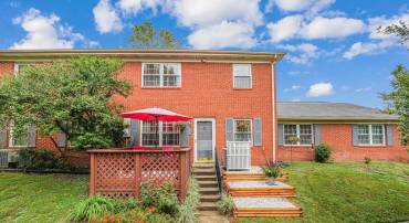 9603 HAGEL CIR #B, LORTON, Virginia 22079, 2 Bedrooms Bedrooms, ,1 BathroomBathrooms,Residential,For sale,9603 HAGEL CIR #B,VAFX2202866 MLS # VAFX2202866