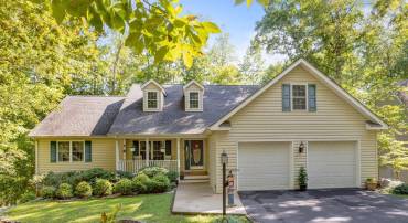 11 CHATHAM LN, PALMYRA, Virginia 22963, 4 Bedrooms Bedrooms, ,3 BathroomsBathrooms,Residential,For sale,11 CHATHAM LN,656982 MLS # 656982