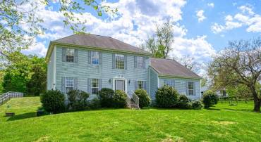 7095 SIGNAL HILL RD, MANASSAS, Virginia 20111, 4 Bedrooms Bedrooms, ,2 BathroomsBathrooms,Residential,For sale,7095 SIGNAL HILL RD,VAPW2065456 MLS # VAPW2065456