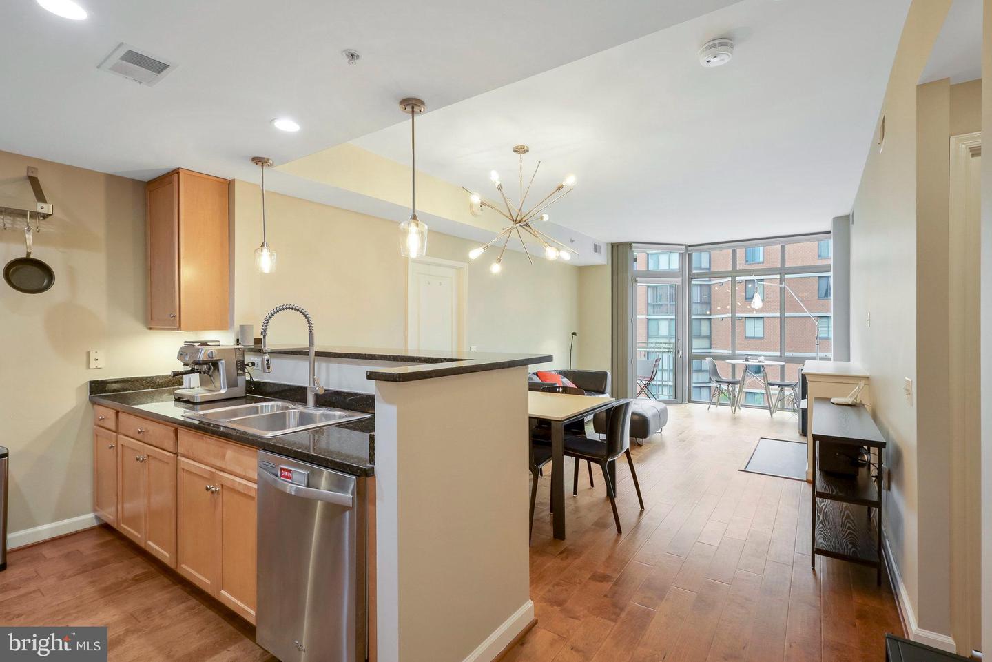 1000 N RANDOLPH ST #507, ARLINGTON, Virginia 22201, 2 Bedrooms Bedrooms, ,2 BathroomsBathrooms,Residential,For sale,1000 N RANDOLPH ST #507,VAAR2047180 MLS # VAAR2047180