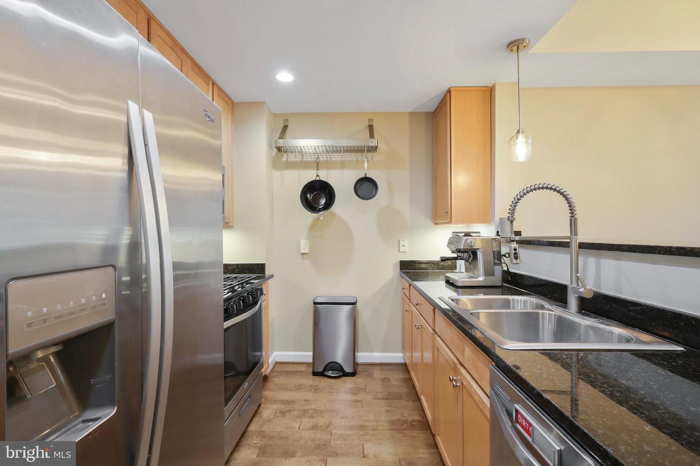 1000 N RANDOLPH ST #507, ARLINGTON, Virginia 22201, 2 Bedrooms Bedrooms, ,2 BathroomsBathrooms,Residential,For sale,1000 N RANDOLPH ST #507,VAAR2047180 MLS # VAAR2047180