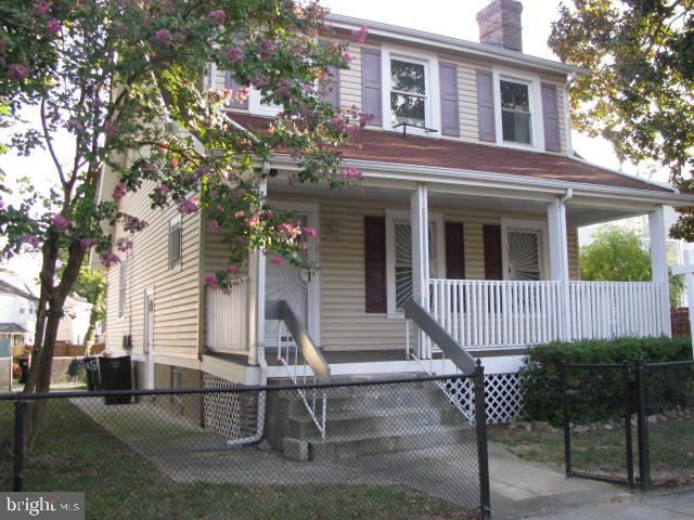 1210 FARRAGUT ST NW, WASHINGTON, District Of Columbia 20011, 4 Bedrooms Bedrooms, ,2 BathroomsBathrooms,Residential,For sale,1210 FARRAGUT ST NW,DCDC2157590 MLS # DCDC2157590