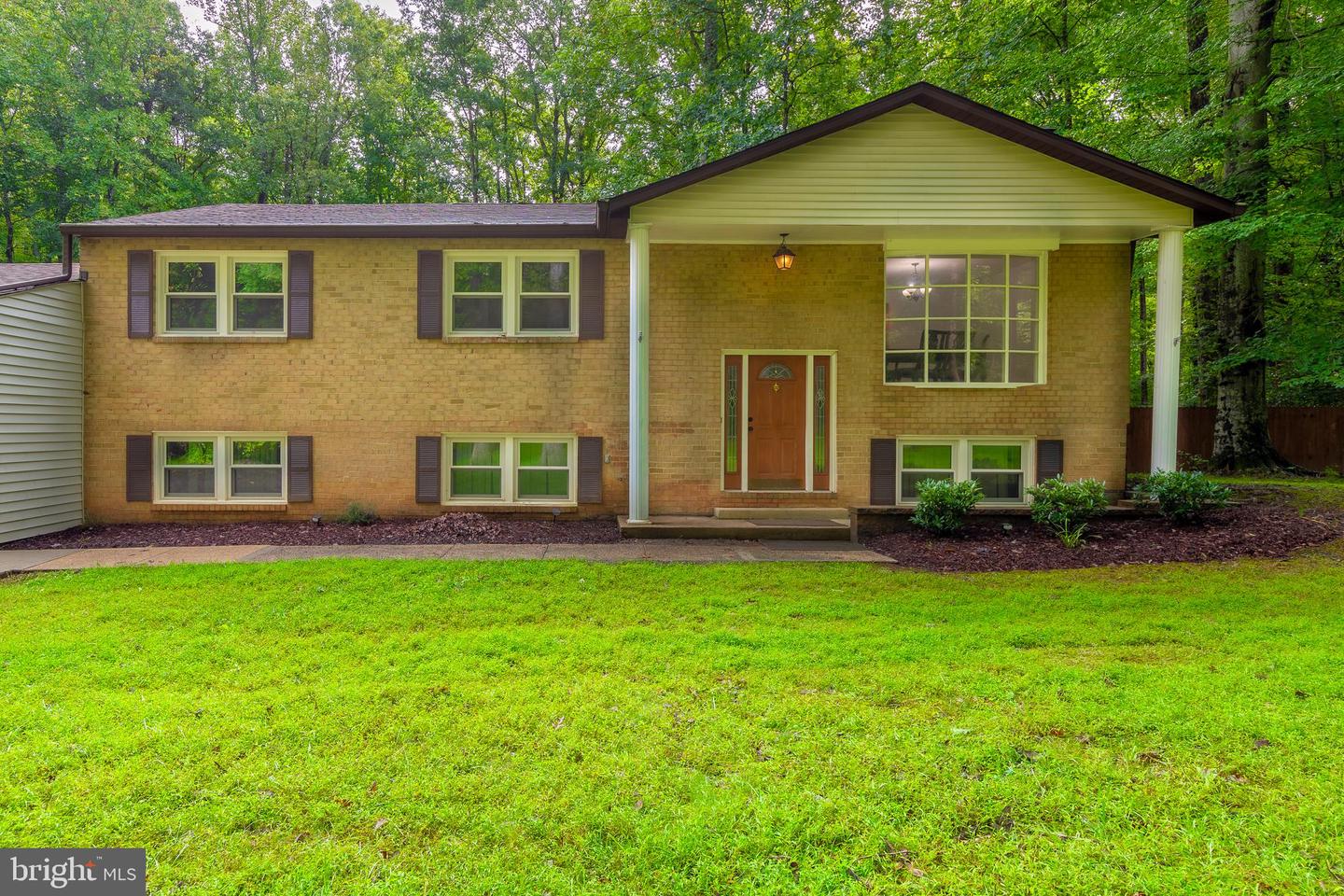 13891 AMY LN, NOKESVILLE, Virginia 20181, 4 Bedrooms Bedrooms, ,3 BathroomsBathrooms,Residential,For sale,13891 AMY LN,VAPW2078236 MLS # VAPW2078236