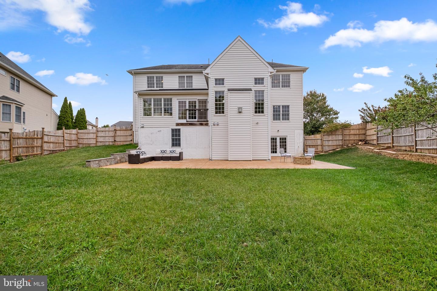 22605 CONKLIN RIDGE CT, ASHBURN, Virginia 20148, 4 Bedrooms Bedrooms, ,3 BathroomsBathrooms,Residential,For sale,22605 CONKLIN RIDGE CT,VALO2079334 MLS # VALO2079334