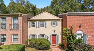 9726 CARDINAL RD, FAIRFAX, Virginia 22030, 3 Bedrooms Bedrooms, ,2 BathroomsBathrooms,Residential,For sale,9726 CARDINAL RD,VAFC2005056 MLS # VAFC2005056