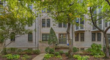 1325 13TH ST NW #3, WASHINGTON, District Of Columbia 20005, 2 Bedrooms Bedrooms, ,2 BathroomsBathrooms,Residential,For sale,1325 13TH ST NW #3,DCDC2159000 MLS # DCDC2159000