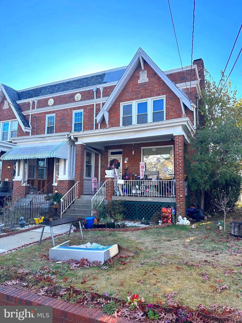 518 OGLETHORPE ST NW, WASHINGTON, District Of Columbia 20011, 5 Bedrooms Bedrooms, ,2 BathroomsBathrooms,Residential,For sale,518 OGLETHORPE ST NW,DCDC2117446 MLS # DCDC2117446