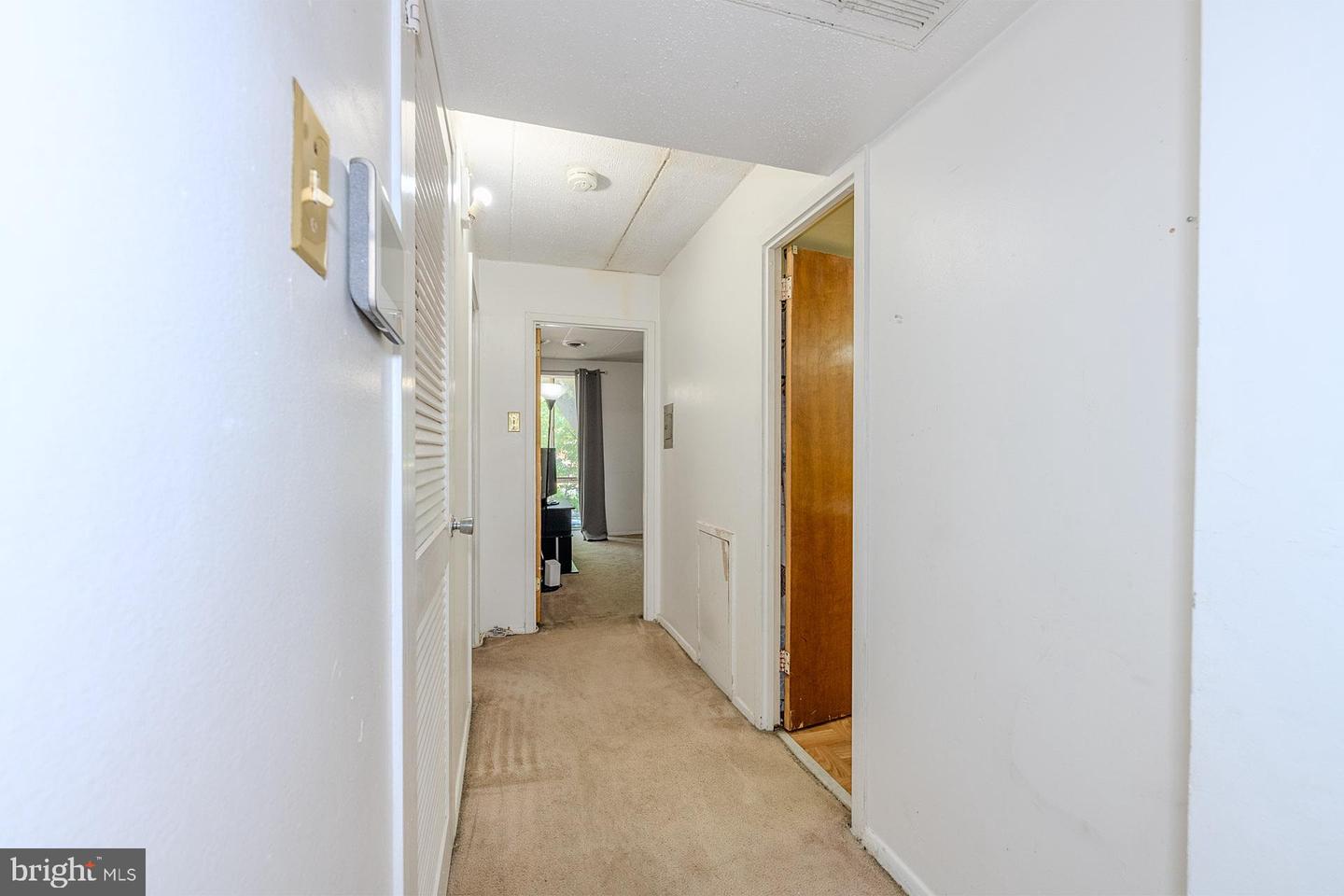 2636 FORT FARNSWORTH RD #128, ALEXANDRIA, Virginia 22303, 2 Bedrooms Bedrooms, ,1 BathroomBathrooms,Residential,For sale,2636 FORT FARNSWORTH RD #128,VAFX2188684 MLS # VAFX2188684