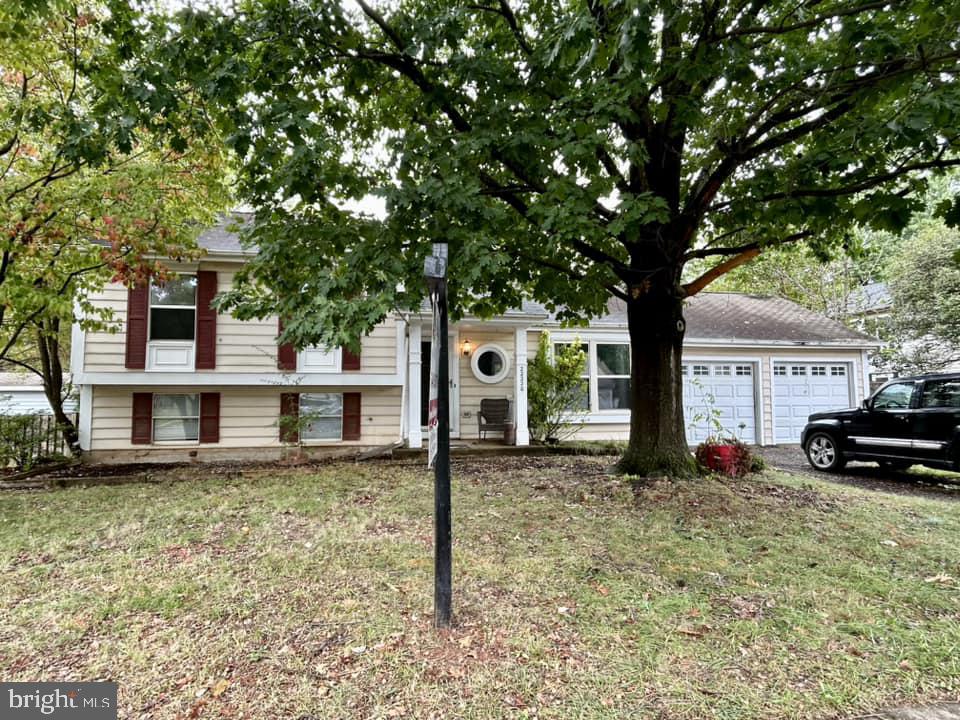 22220 STABLEHOUSE DR, STERLING, Virginia 20164, 2 Bedrooms Bedrooms, ,2 BathroomsBathrooms,Residential,For sale,22220 STABLEHOUSE DR,VALO2080264 MLS # VALO2080264