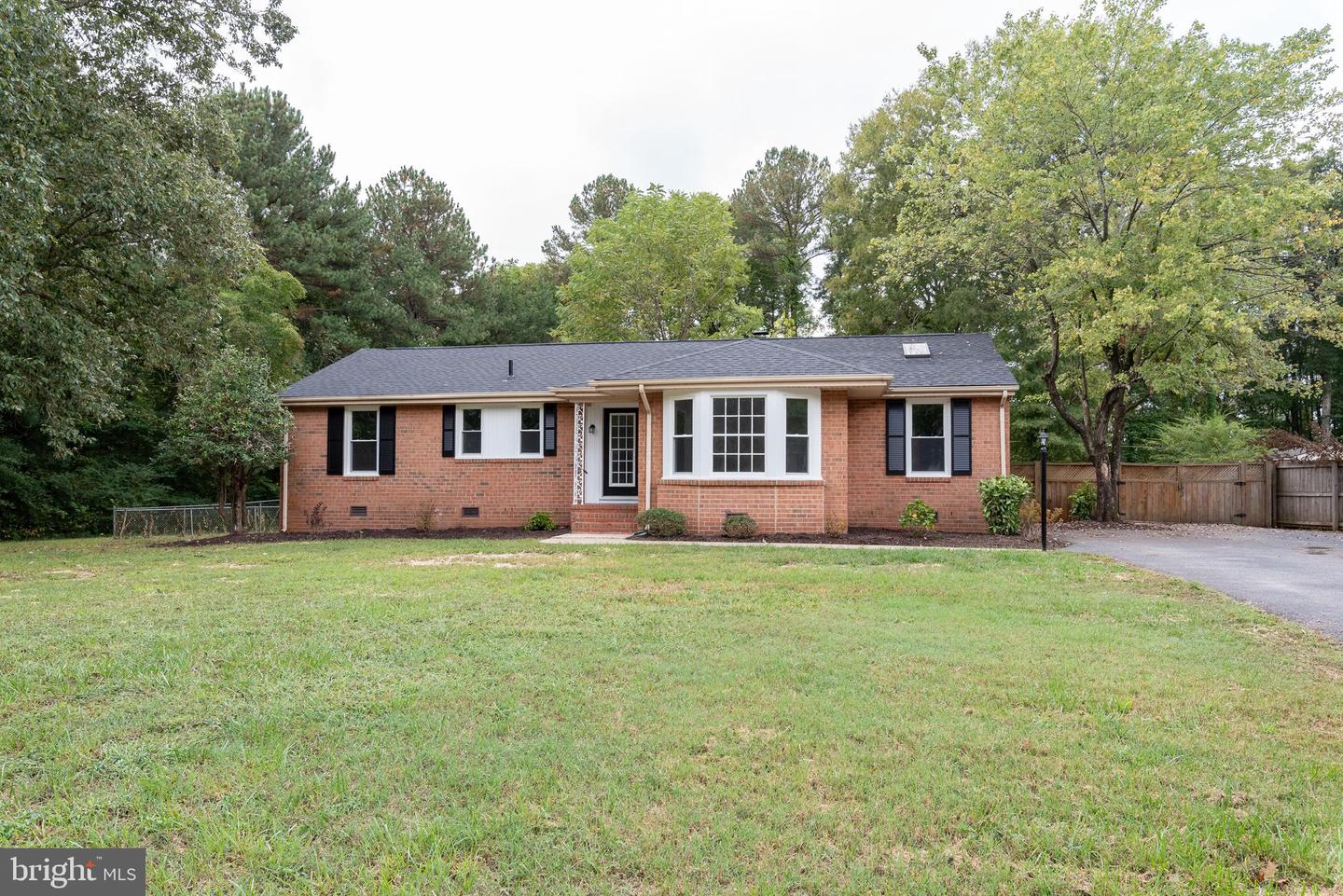 1700 HOLLANDALE RD, HENRICO, Virginia 23238, 3 Bedrooms Bedrooms, ,2 BathroomsBathrooms,Residential,For sale,1700 HOLLANDALE RD,VAHN2000678 MLS # VAHN2000678