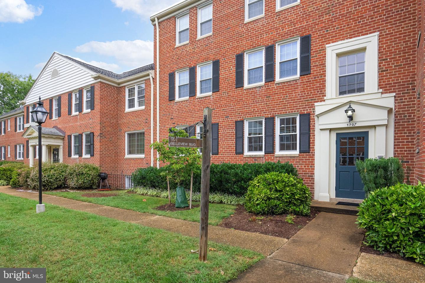 1707 BELLE VIEW BLVD #A1, ALEXANDRIA, Virginia 22307, 2 Bedrooms Bedrooms, ,1 BathroomBathrooms,Residential,For sale,1707 BELLE VIEW BLVD #A1,VAFX2202686 MLS # VAFX2202686