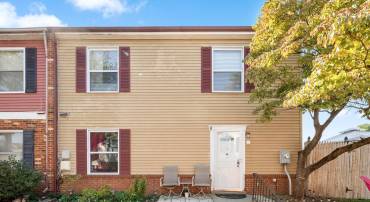 12 ADAMS DR NE, LEESBURG, Virginia 20176, 3 Bedrooms Bedrooms, ,1 BathroomBathrooms,Residential,For sale,12 ADAMS DR NE,VALO2080370 MLS # VALO2080370