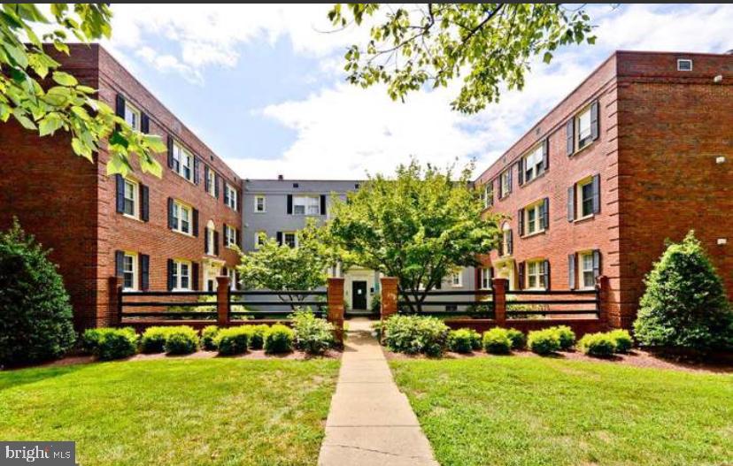 3709 ALABAMA AVE SE #301, WASHINGTON, District Of Columbia 20020, 2 Bedrooms Bedrooms, ,1 BathroomBathrooms,Residential,For sale,3709 ALABAMA AVE SE #301,DCDC2160974 MLS # DCDC2160974