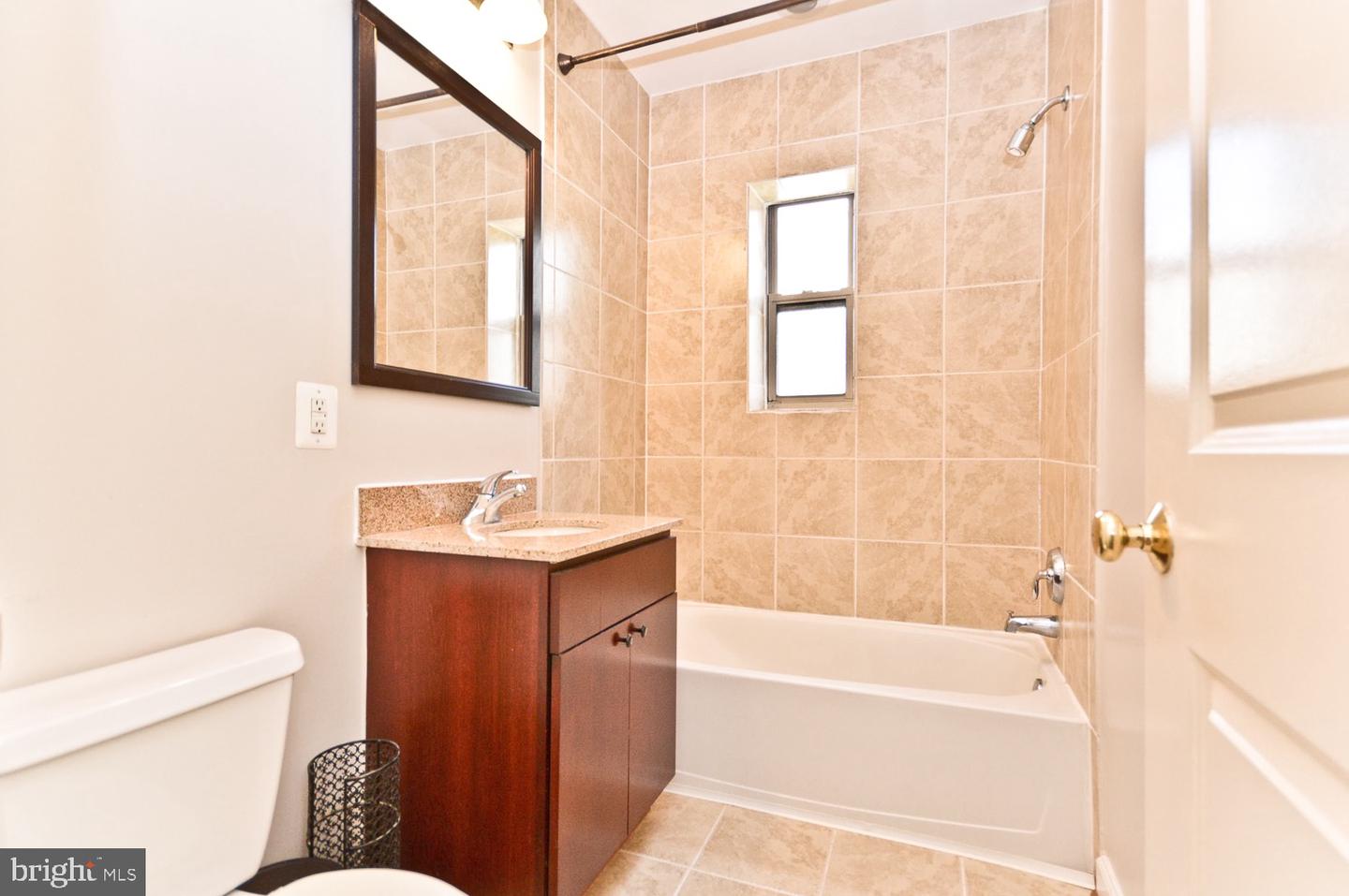 5401 9TH ST NW #302, WASHINGTON, District Of Columbia 20011, 3 Bedrooms Bedrooms, ,2 BathroomsBathrooms,Residential,For sale,5401 9TH ST NW #302,DCDC2153992 MLS # DCDC2153992