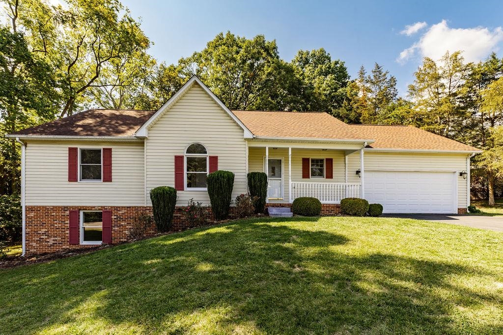 12323 RED CEDAR LN, MCGAHEYSVILLE, Virginia 22840, 3 Bedrooms Bedrooms, ,2 BathroomsBathrooms,Residential,12323 RED CEDAR LN,657186 MLS # 657186