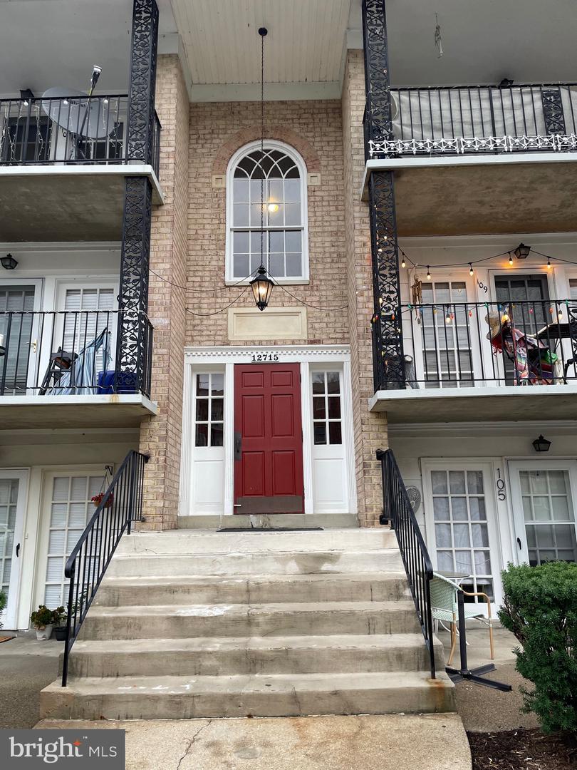 12715 GORDON BLVD #105, WOODBRIDGE, Virginia 22192, 2 Bedrooms Bedrooms, ,2 BathroomsBathrooms,Residential,For sale,12715 GORDON BLVD #105,VAPW2077940 MLS # VAPW2077940