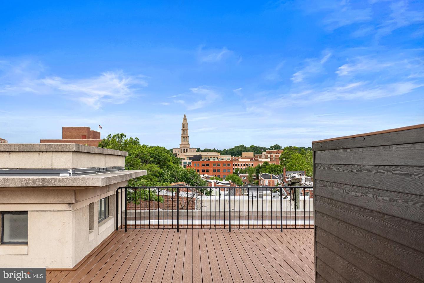 1229 KING ST #203, ALEXANDRIA, Virginia 22314, 1 Bedroom Bedrooms, ,1 BathroomBathrooms,Residential,For sale,1229 KING ST #203,VAAX2038328 MLS # VAAX2038328