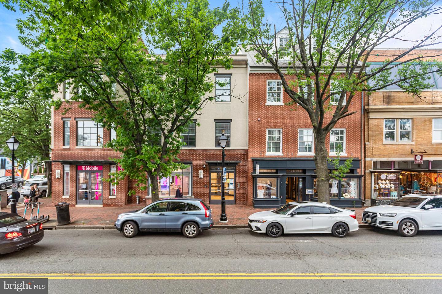 1229 KING ST #203, ALEXANDRIA, Virginia 22314, 1 Bedroom Bedrooms, ,1 BathroomBathrooms,Residential,For sale,1229 KING ST #203,VAAX2038328 MLS # VAAX2038328