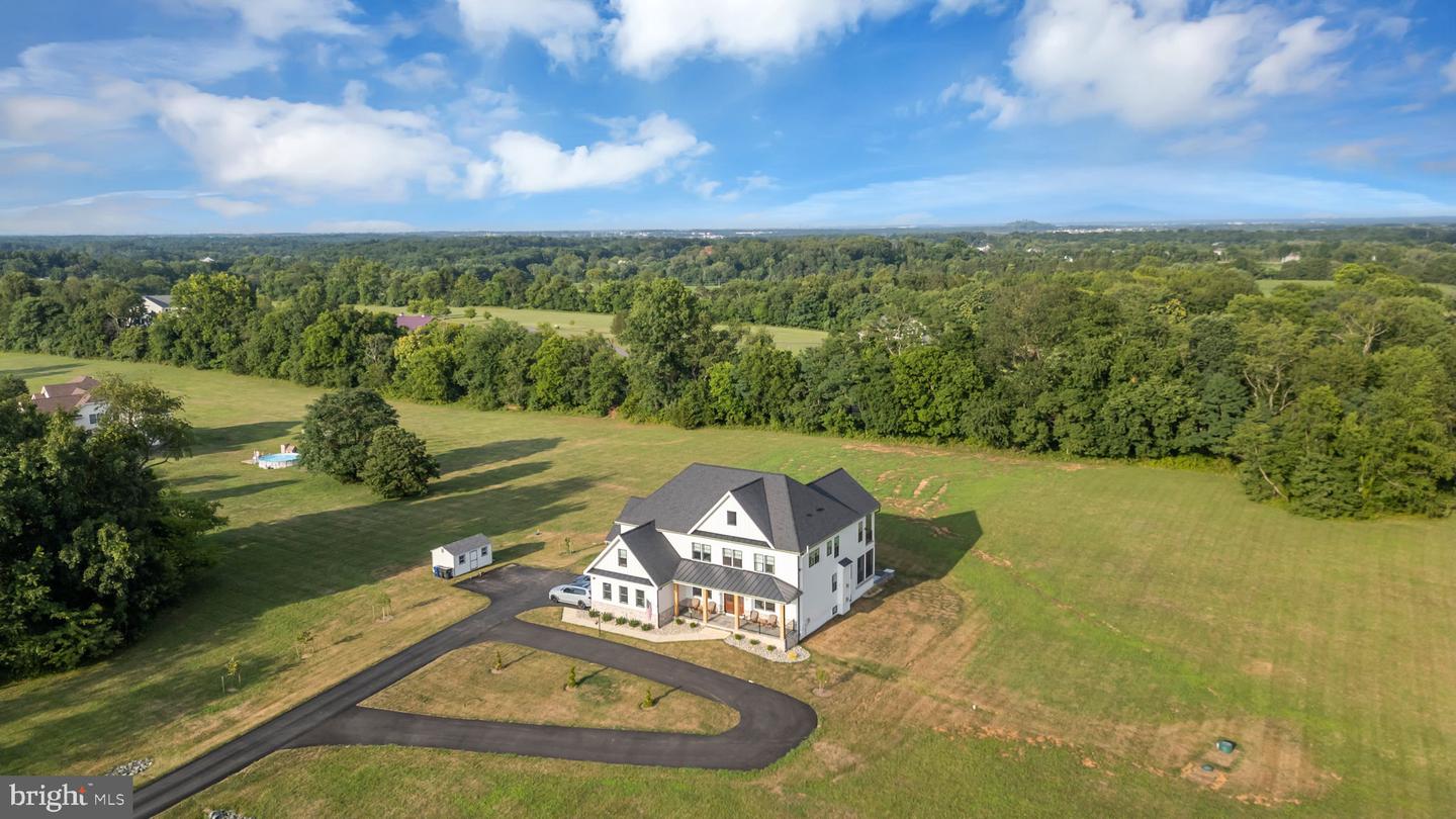 13691 OAKLAND RIDGE RD, HAYMARKET, Virginia 20169, 6 Bedrooms Bedrooms, ,6 BathroomsBathrooms,Residential,For sale,13691 OAKLAND RIDGE RD,VAPW2080396 MLS # VAPW2080396