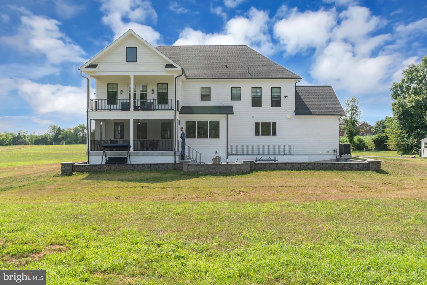 13691 OAKLAND RIDGE RD, HAYMARKET, Virginia 20169, 6 Bedrooms Bedrooms, ,6 BathroomsBathrooms,Residential,For sale,13691 OAKLAND RIDGE RD,VAPW2080396 MLS # VAPW2080396