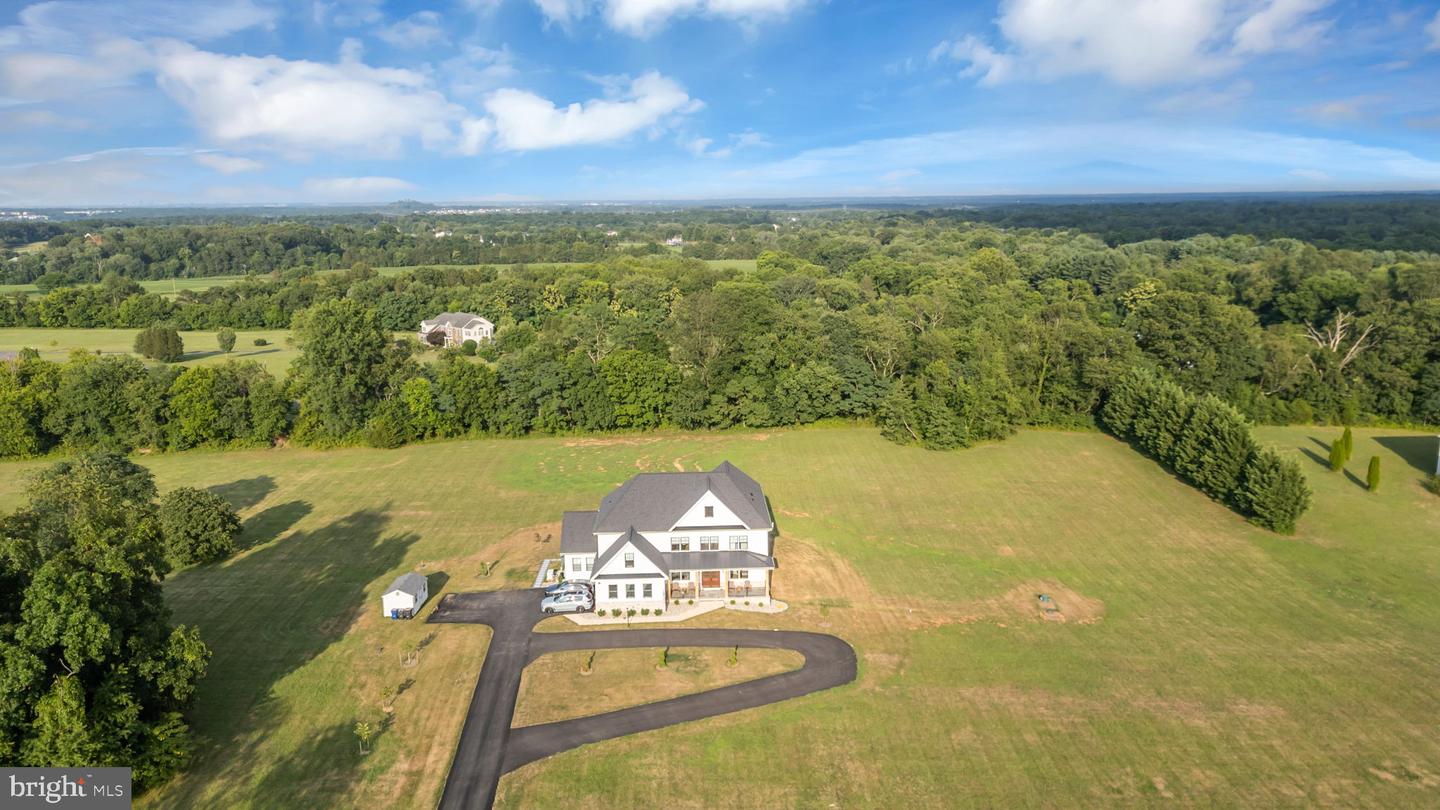 13691 OAKLAND RIDGE RD, HAYMARKET, Virginia 20169, 6 Bedrooms Bedrooms, ,6 BathroomsBathrooms,Residential,For sale,13691 OAKLAND RIDGE RD,VAPW2080396 MLS # VAPW2080396