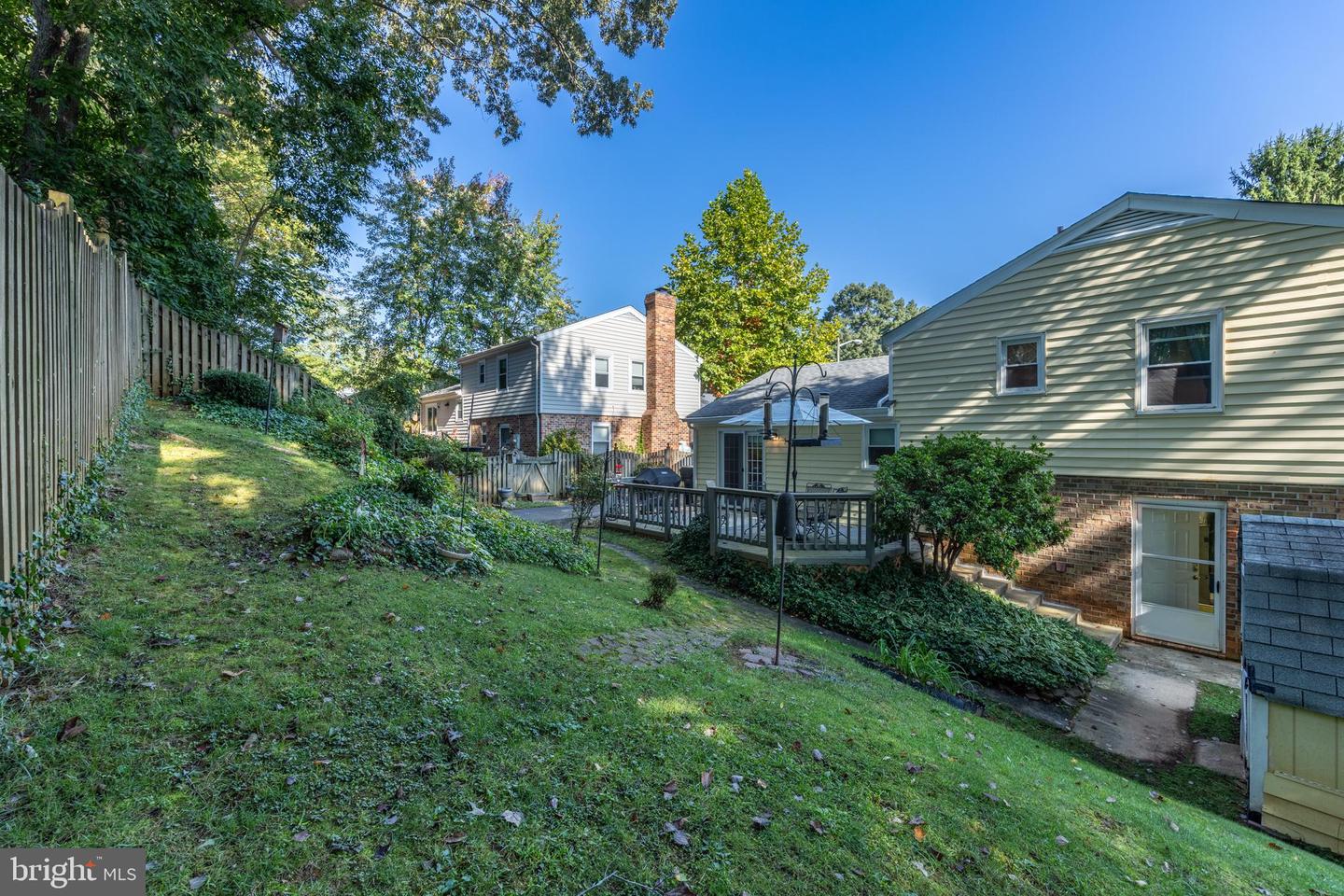 1107 COTTONWOOD RD, CHARLOTTESVILLE, Virginia 22901, 3 Bedrooms Bedrooms, ,1 BathroomBathrooms,Residential,For sale,1107 COTTONWOOD RD,VAAB2000752 MLS # VAAB2000752