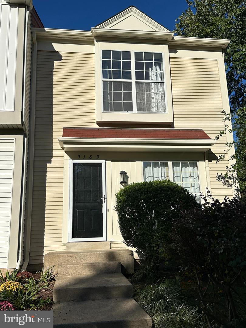 7189 FAIRFIELD CT, ALEXANDRIA, Virginia 22306, 2 Bedrooms Bedrooms, ,3 BathroomsBathrooms,Residential,For sale,7189 FAIRFIELD CT,VAFX2203300 MLS # VAFX2203300