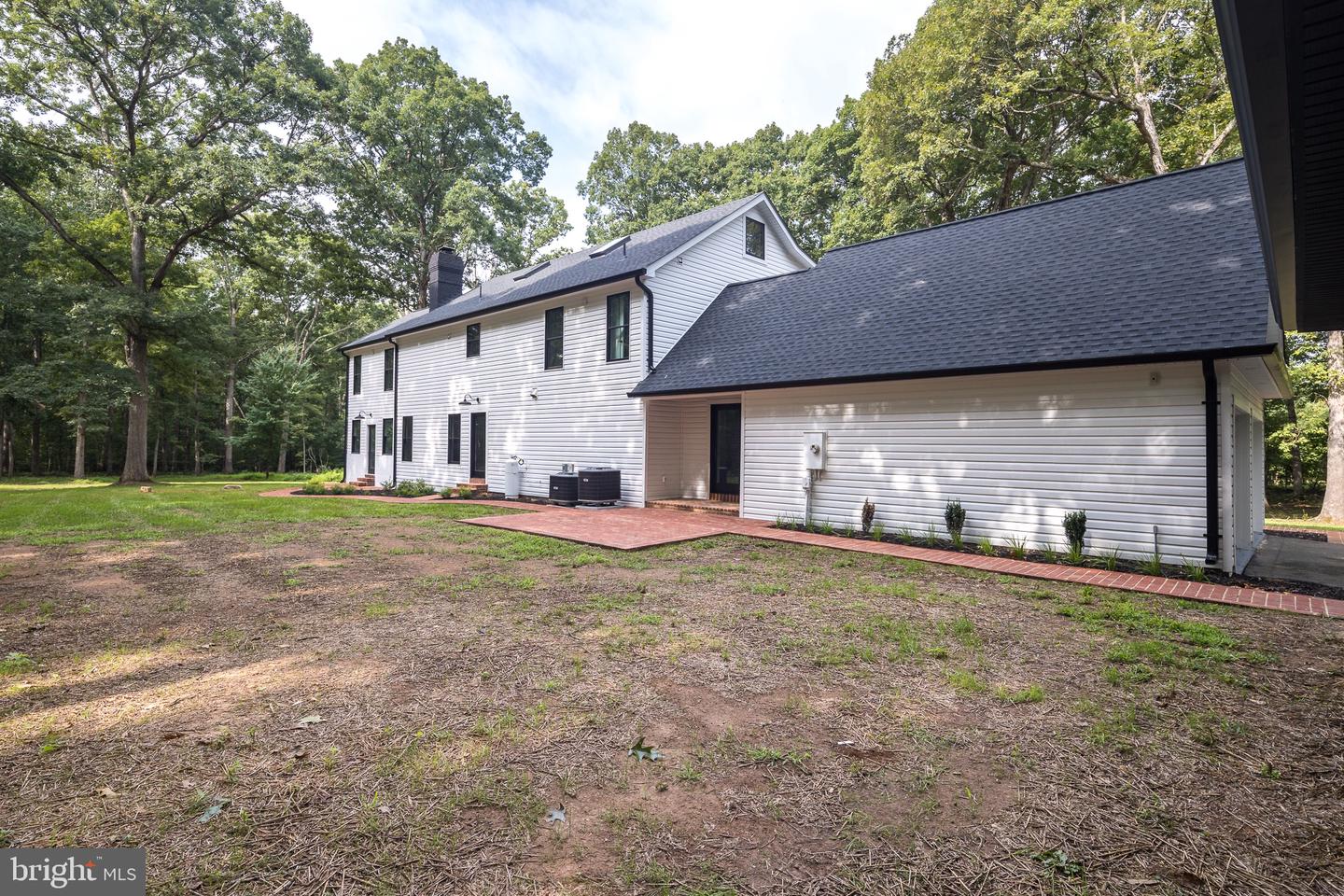 4057 GOLDMINE RD, GOLDVEIN, Virginia 22720, 4 Bedrooms Bedrooms, 10 Rooms Rooms,4 BathroomsBathrooms,Residential,For sale,4057 GOLDMINE RD,VAFQ2014120 MLS # VAFQ2014120