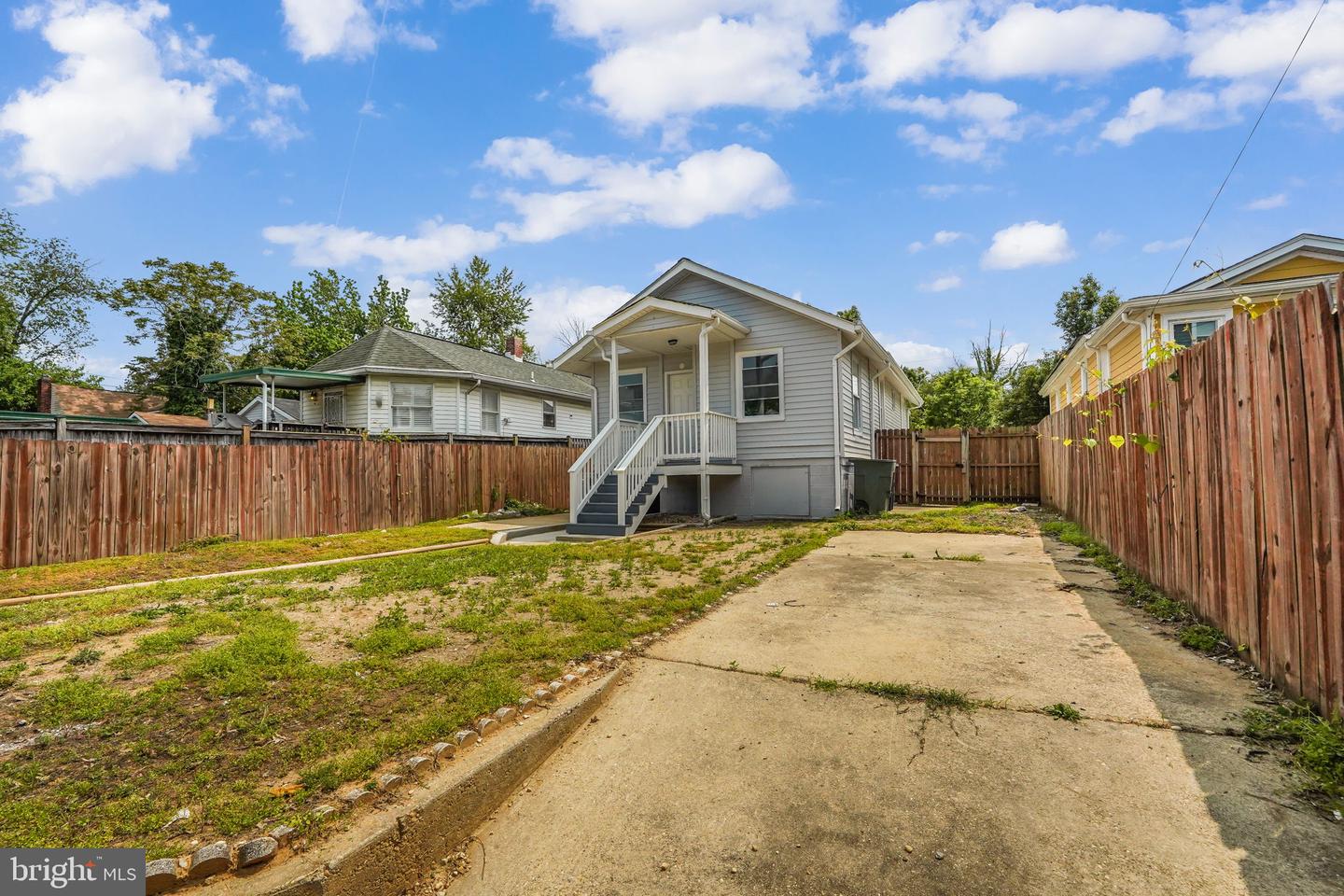 3312 D ST SE, WASHINGTON, District Of Columbia 20019, 4 Bedrooms Bedrooms, ,2 BathroomsBathrooms,Residential,For sale,3312 D ST SE,DCDC2121624 MLS # DCDC2121624