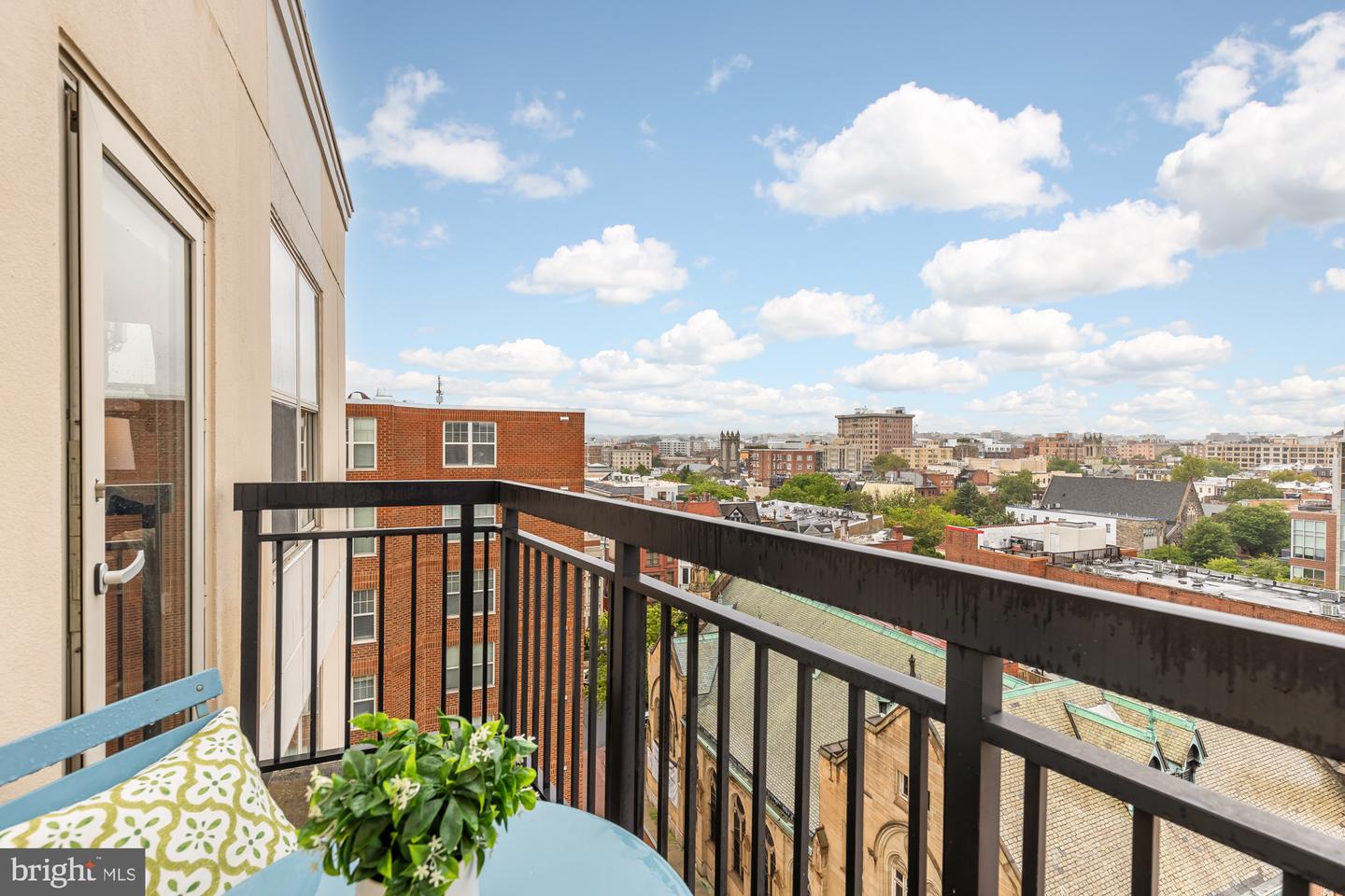 1441 RHODE ISLAND AVE NW #901, WASHINGTON, District Of Columbia 20005, 2 Bedrooms Bedrooms, ,2 BathroomsBathrooms,Residential,For sale,1441 RHODE ISLAND AVE NW #901,DCDC2134758 MLS # DCDC2134758