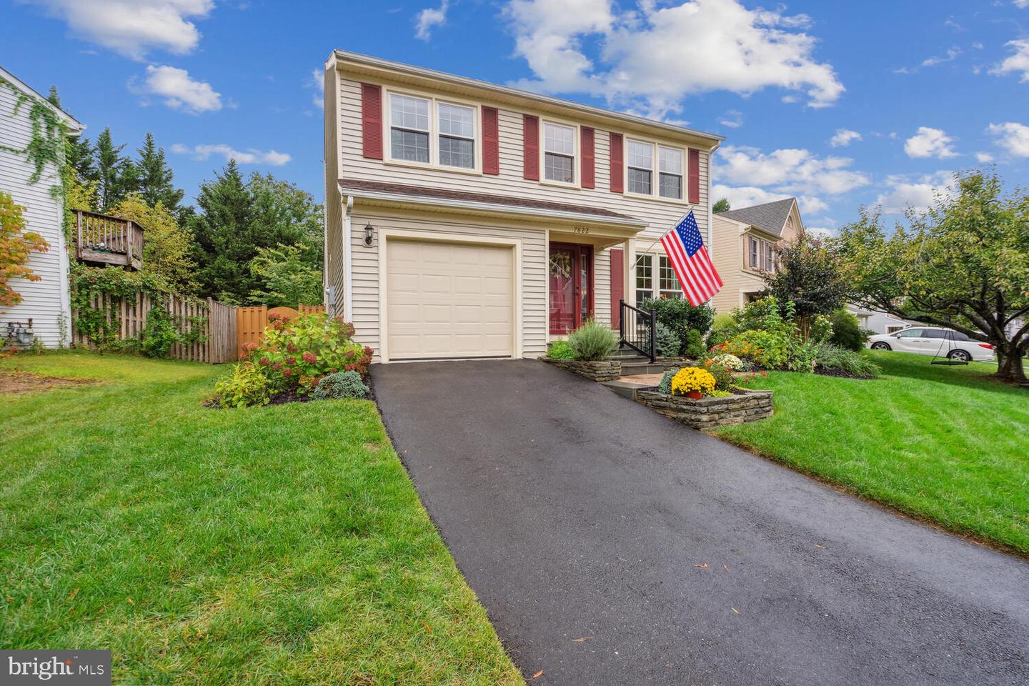 7822 BOLD LION LN, ALEXANDRIA, Virginia 22315, 3 Bedrooms Bedrooms, ,3 BathroomsBathrooms,Residential,For sale,7822 BOLD LION LN,VAFX2171686 MLS # VAFX2171686