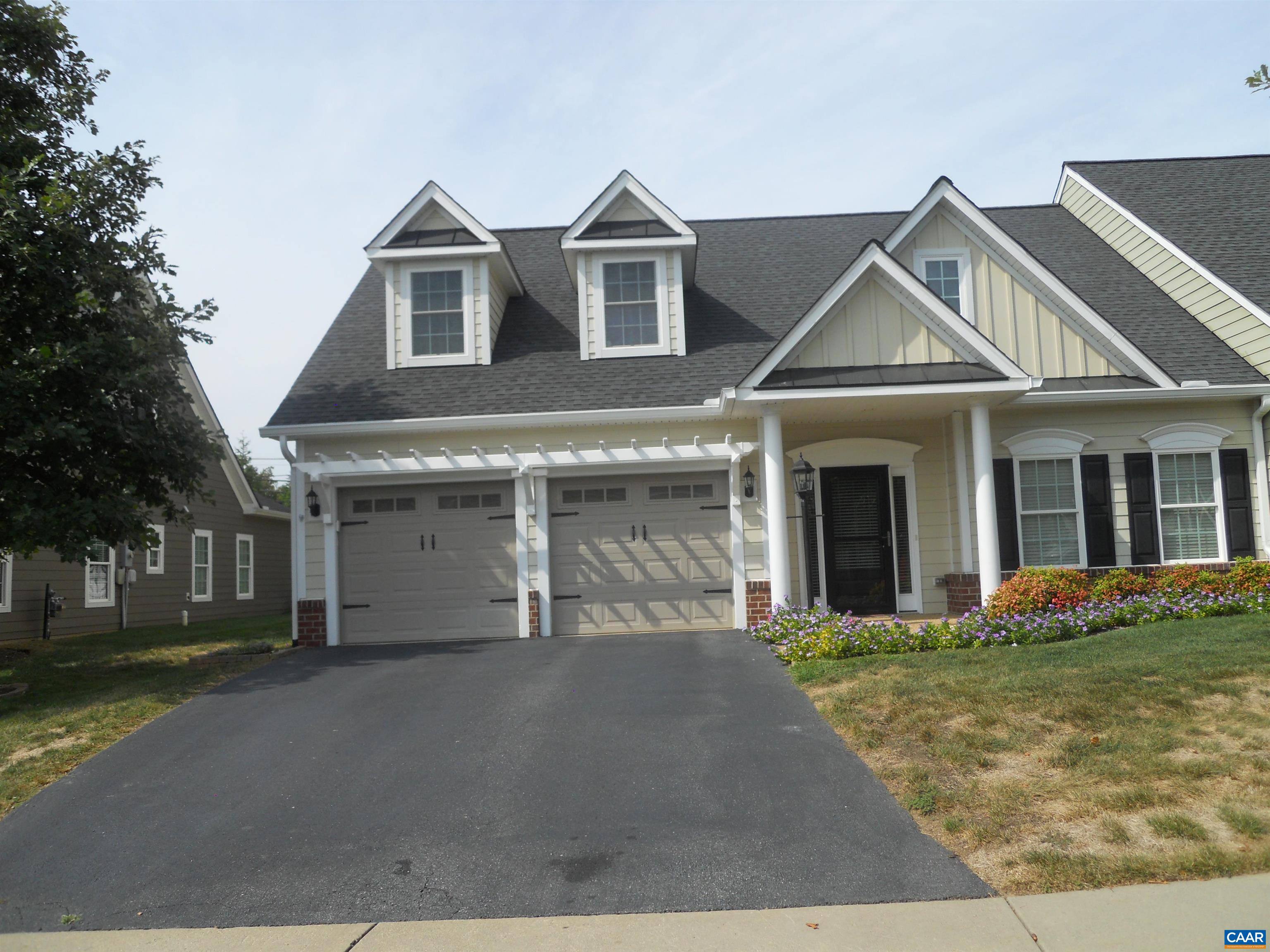 1635 SAWGRASS CT, CHARLOTTESVILLE, Virginia 22901, 2 Bedrooms Bedrooms, ,2 BathroomsBathrooms,Residential,1635 SAWGRASS CT,656900 MLS # 656900