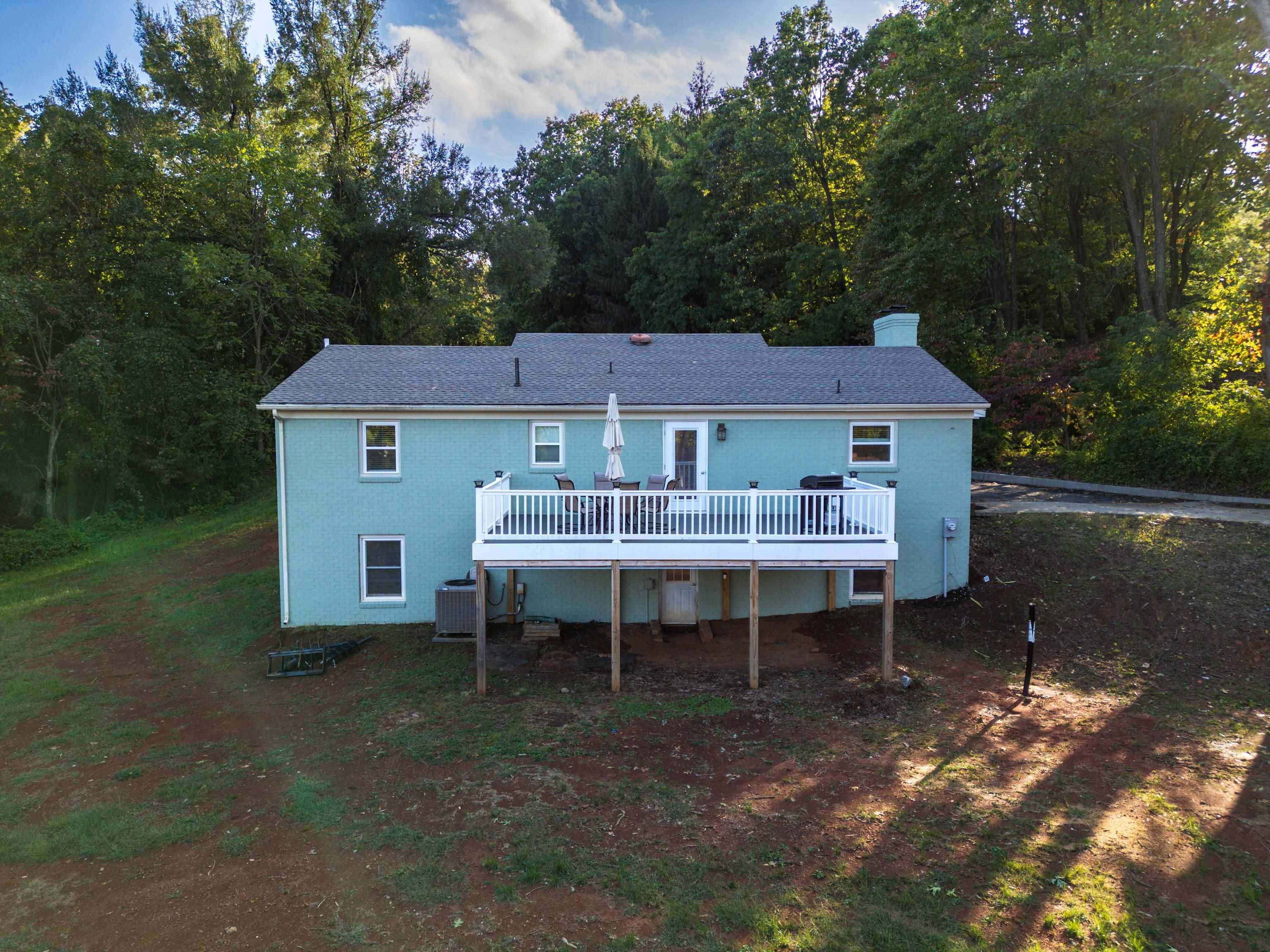 1112 PINE GLEN RD, STAUNTON, Virginia 24401, 5 Bedrooms Bedrooms, ,3 BathroomsBathrooms,Residential,1112 PINE GLEN RD,657229 MLS # 657229