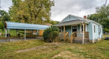 230 E 39TH ST, BUENA VISTA, Virginia 24416, 2 Bedrooms Bedrooms, ,1 BathroomBathrooms,Residential,230 E 39TH ST,657234 MLS # 657234