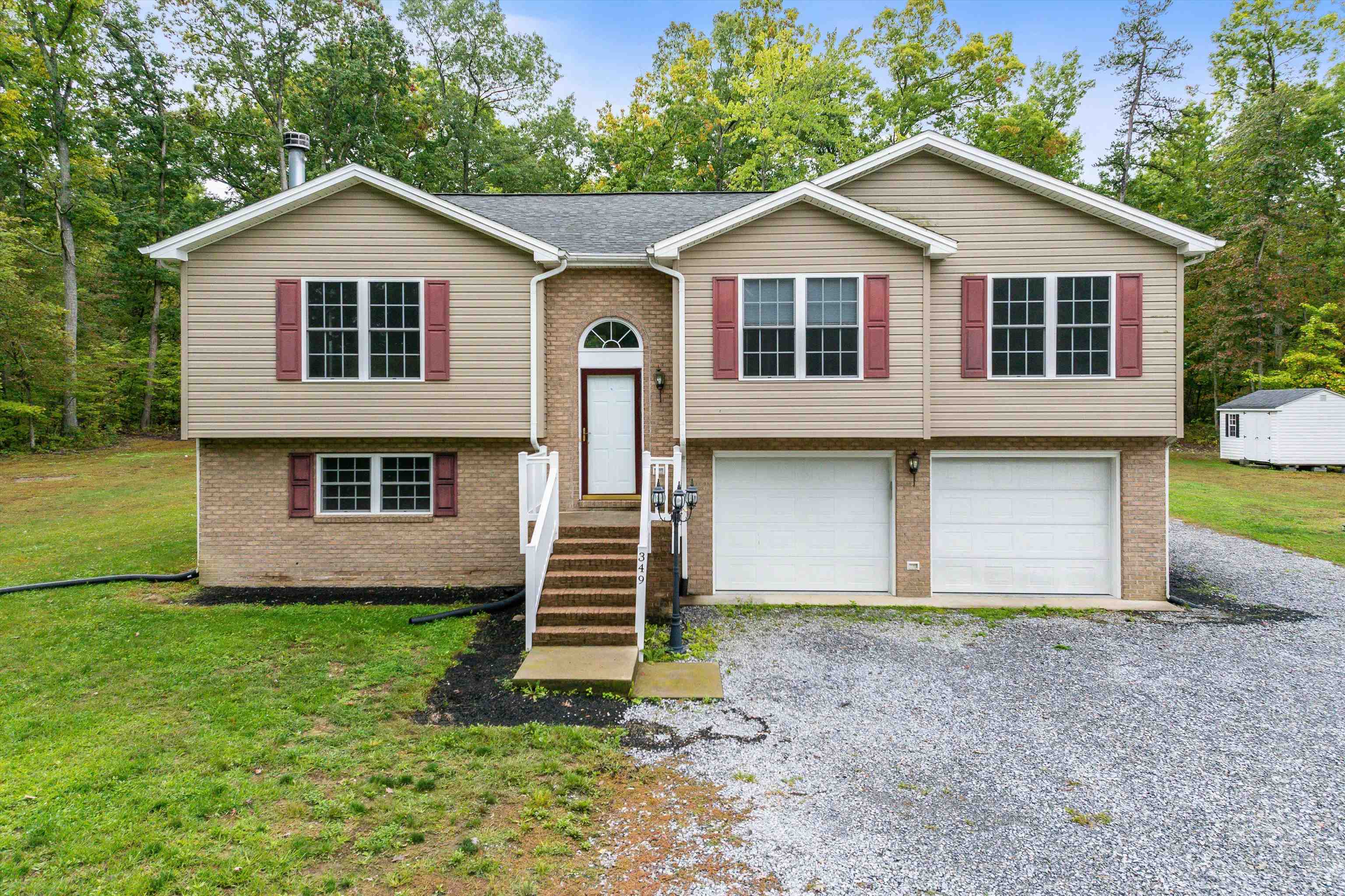 349 THOROFARE RD, CRIMORA, Virginia 24431, 3 Bedrooms Bedrooms, ,3 BathroomsBathrooms,Residential,349 THOROFARE RD,657236 MLS # 657236