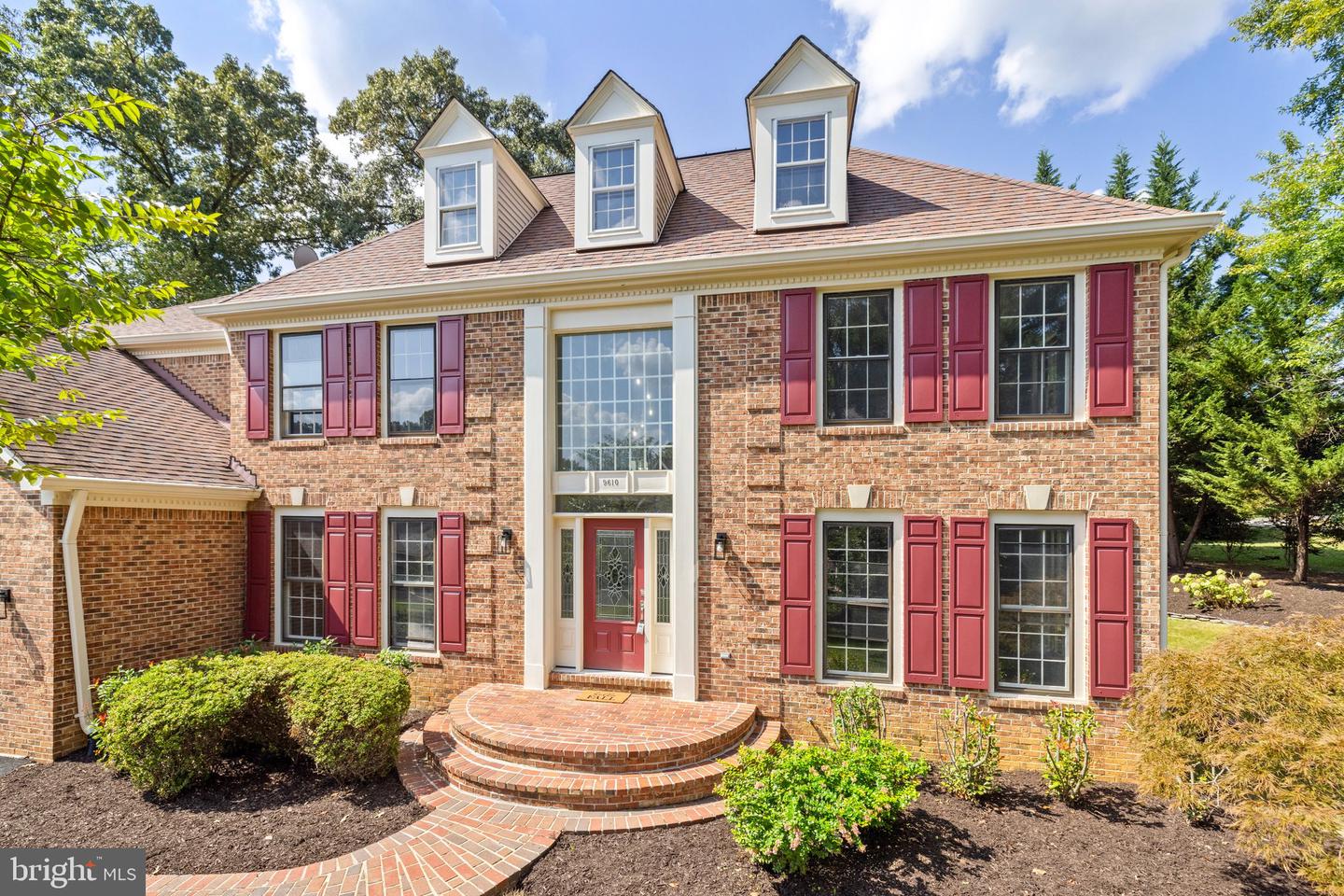 9610 JENNY LN, FAIRFAX, Virginia 22032, 5 Bedrooms Bedrooms, ,3 BathroomsBathrooms,Residential,For sale,9610 JENNY LN,VAFX2196832 MLS # VAFX2196832