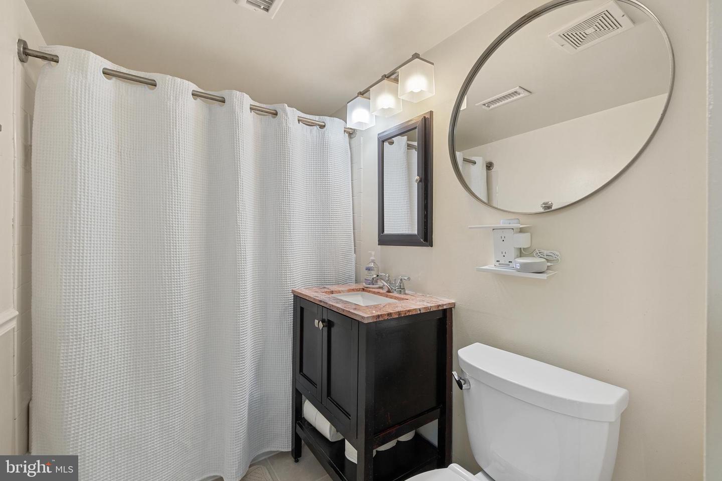 1441-A N VAN DORN ST, ALEXANDRIA, Virginia 22304, 1 Bedroom Bedrooms, ,1 BathroomBathrooms,Residential,For sale,1441-A N VAN DORN ST,VAAX2037400 MLS # VAAX2037400