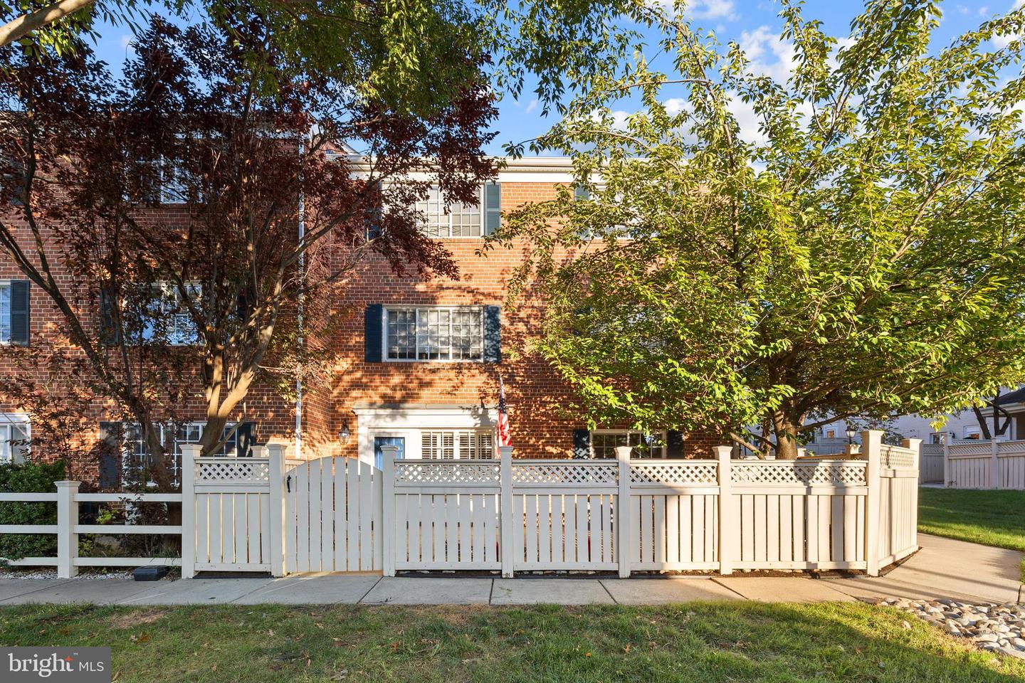 1441-A N VAN DORN ST, ALEXANDRIA, Virginia 22304, 1 Bedroom Bedrooms, ,1 BathroomBathrooms,Residential,For sale,1441-A N VAN DORN ST,VAAX2037400 MLS # VAAX2037400