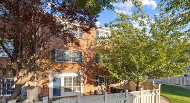 1441-A N VAN DORN ST, ALEXANDRIA, Virginia 22304, 1 Bedroom Bedrooms, ,1 BathroomBathrooms,Residential,For sale,1441-A N VAN DORN ST,VAAX2037400 MLS # VAAX2037400