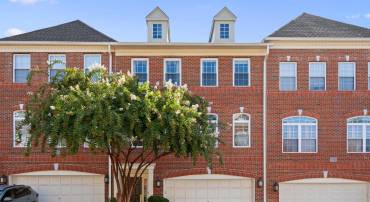 20366 CLOVER FIELD TER, STERLING, Virginia 20165, 6 Bedrooms Bedrooms, ,2 BathroomsBathrooms,Residential,For sale,20366 CLOVER FIELD TER,VALO2078816 MLS # VALO2078816