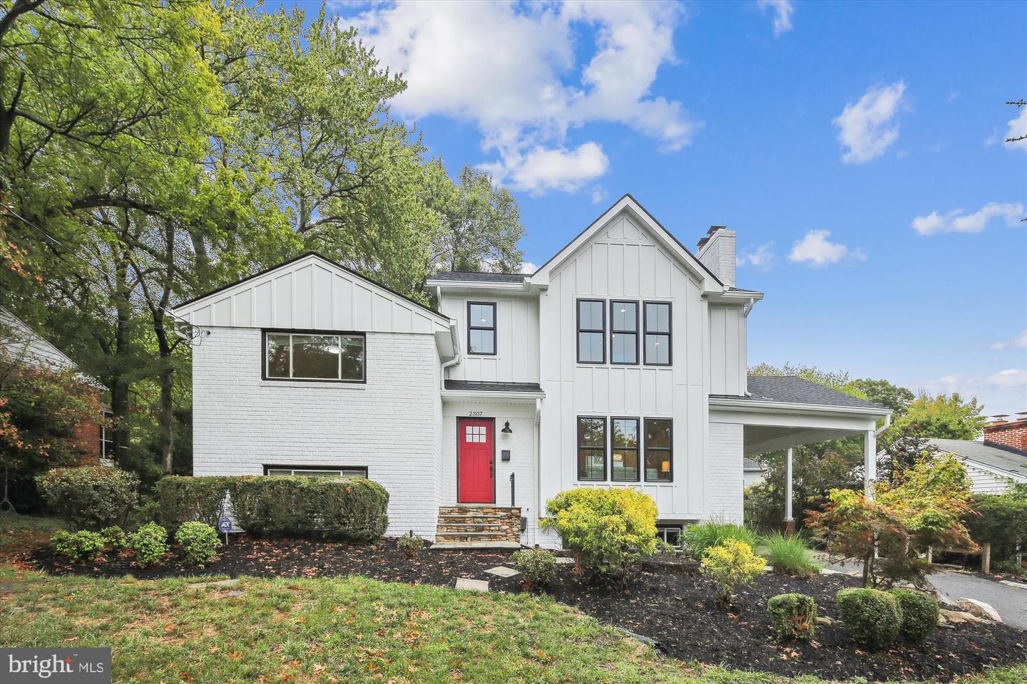 2307 BARBOUR RD, FALLS CHURCH, Virginia 22043, 5 Bedrooms Bedrooms, ,3 BathroomsBathrooms,Residential,For sale,2307 BARBOUR RD,VAFX2199384 MLS # VAFX2199384