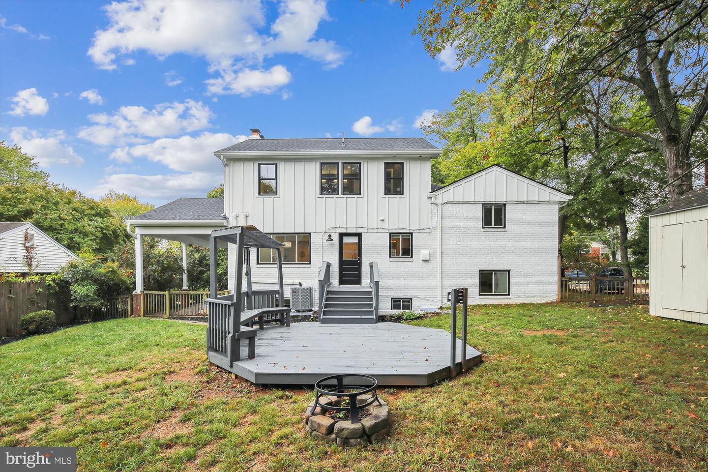 2307 BARBOUR RD, FALLS CHURCH, Virginia 22043, 5 Bedrooms Bedrooms, ,3 BathroomsBathrooms,Residential,For sale,2307 BARBOUR RD,VAFX2199384 MLS # VAFX2199384