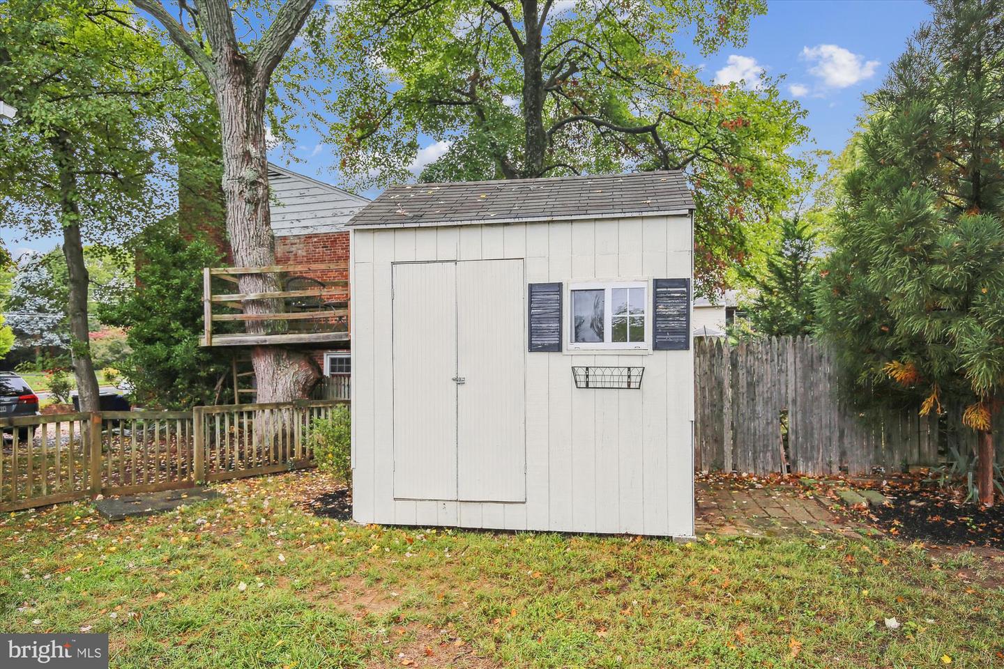 2307 BARBOUR RD, FALLS CHURCH, Virginia 22043, 5 Bedrooms Bedrooms, ,3 BathroomsBathrooms,Residential,For sale,2307 BARBOUR RD,VAFX2199384 MLS # VAFX2199384