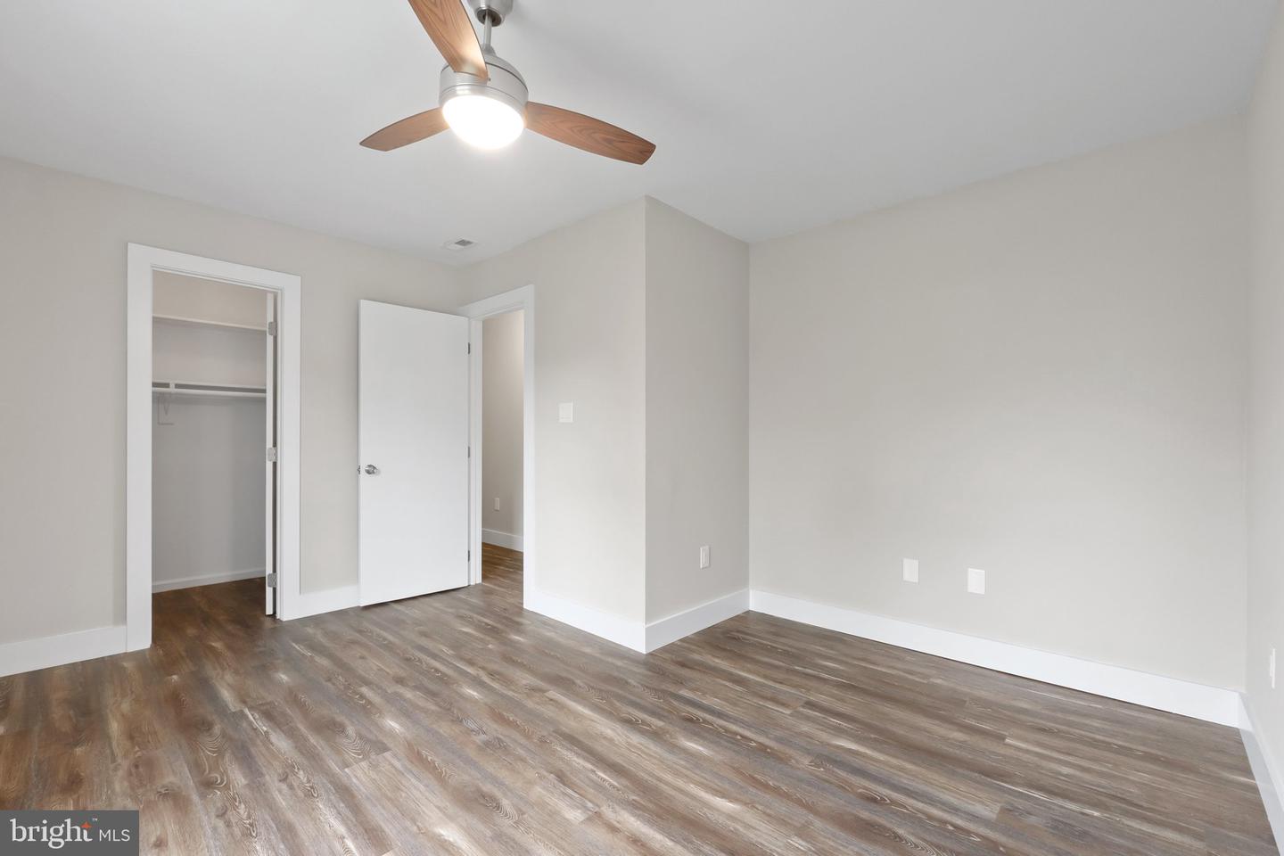 558 BRANCH ST, STRASBURG, Virginia 22657, 3 Bedrooms Bedrooms, 6 Rooms Rooms,1 BathroomBathrooms,Residential,For sale,558 BRANCH ST,VASH2009656 MLS # VASH2009656